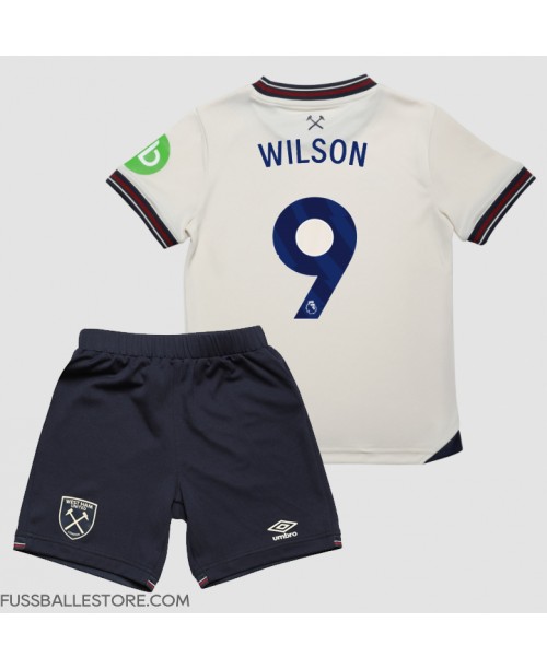 Günstige West Ham United Callum Wilson #9 Auswärts Trikotsatzt Kinder 2025-26 Kurzarm (+ Kurze Hosen) Günstige West Ham United Callum Wilson #9 Auswärts Trikotsatzt Kinder 2025-26 Kurzarm (+ Kurze Hosen)